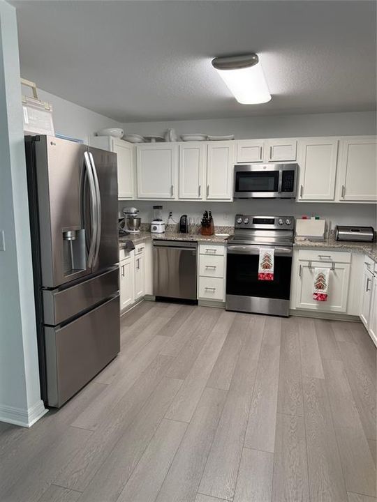 En Renta: $3,000 (5 camas, 4 baños, 3012 Pies cuadrados)