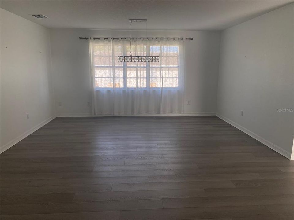 En Renta: $3,000 (5 camas, 4 baños, 3012 Pies cuadrados)