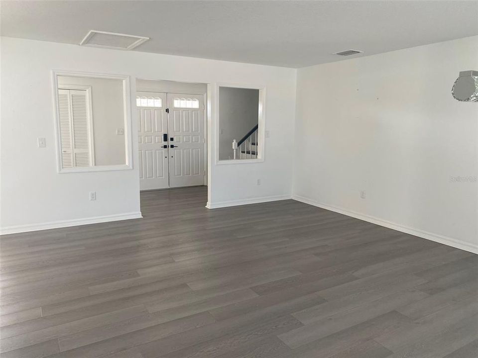 En Renta: $3,000 (5 camas, 4 baños, 3012 Pies cuadrados)