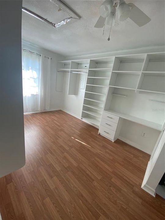 En Renta: $3,000 (5 camas, 4 baños, 3012 Pies cuadrados)