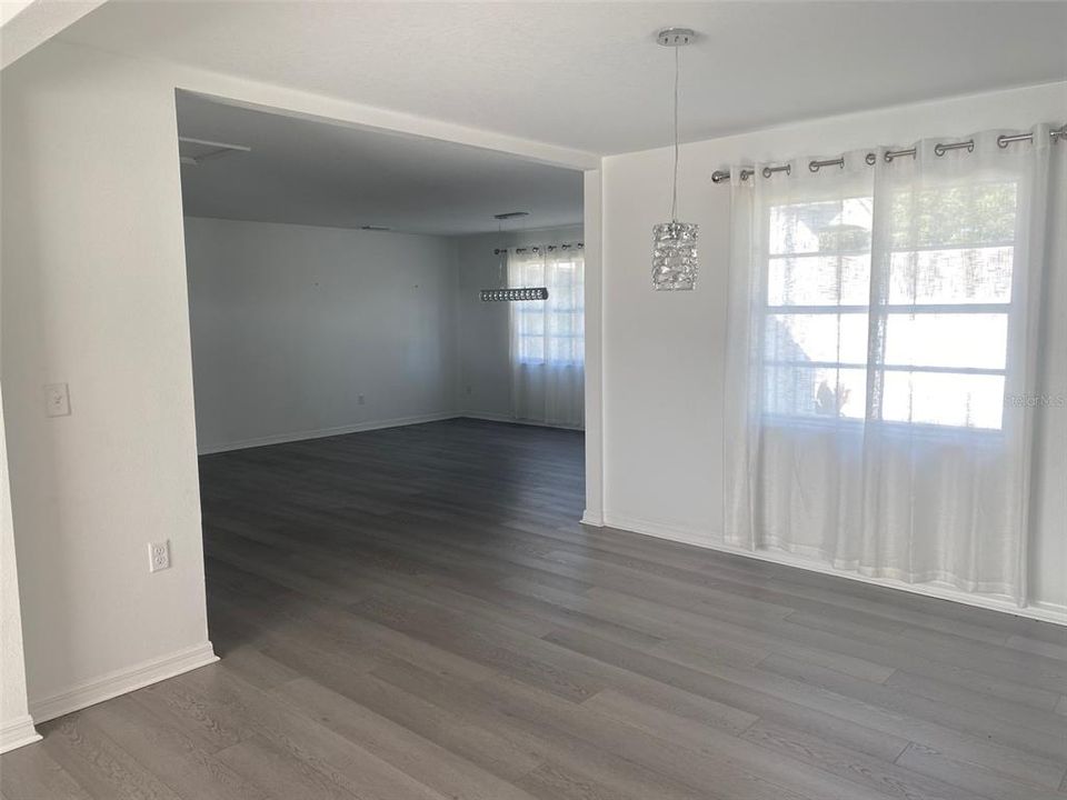 En Renta: $3,000 (5 camas, 4 baños, 3012 Pies cuadrados)