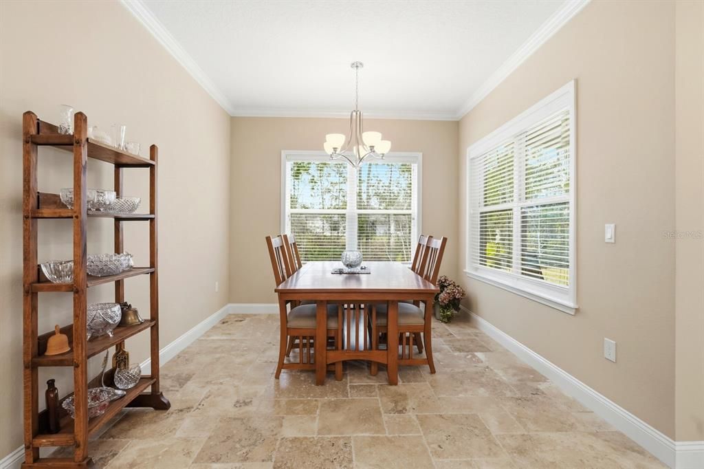 待售: $455,000 (3 贝兹, 2 浴室, 2041 平方英尺)