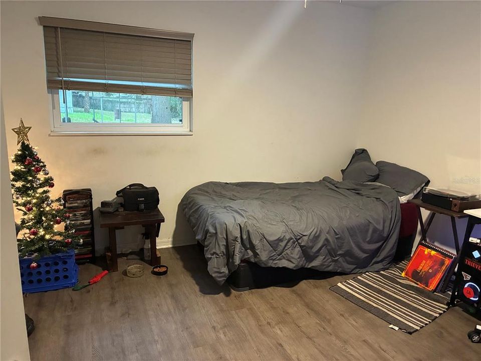 For Sale: $249,000 (3 beds, 2 baths, 1498 Square Feet)