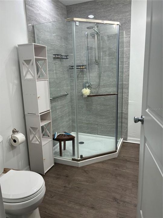 For Sale: $249,000 (3 beds, 2 baths, 1498 Square Feet)