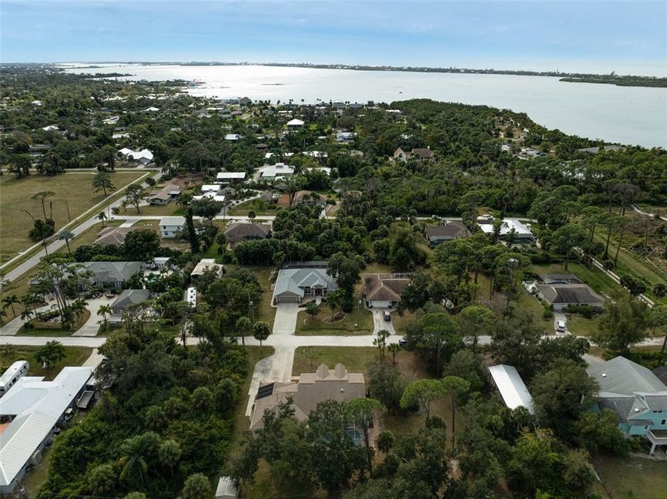 待售: $650,000 (3 贝兹, 2 浴室, 2107 平方英尺)