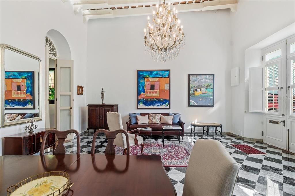 В аренду: $7,000 (2 спален, 2 ванн, 1900 Квадратных фут)