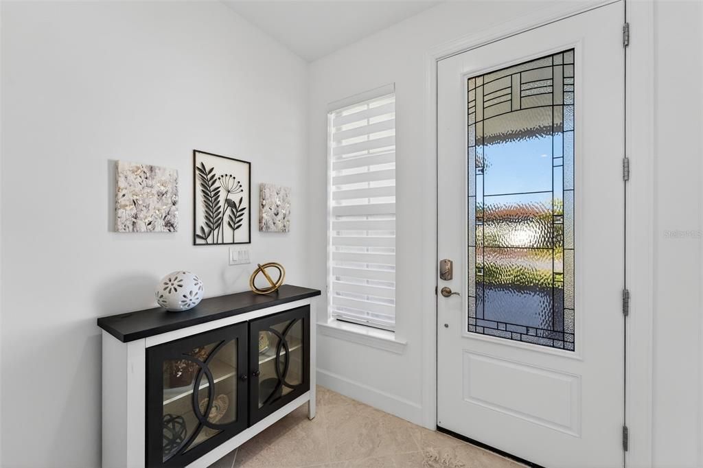 For Sale: $395,000 (2 beds, 2 baths, 1654 Square Feet)