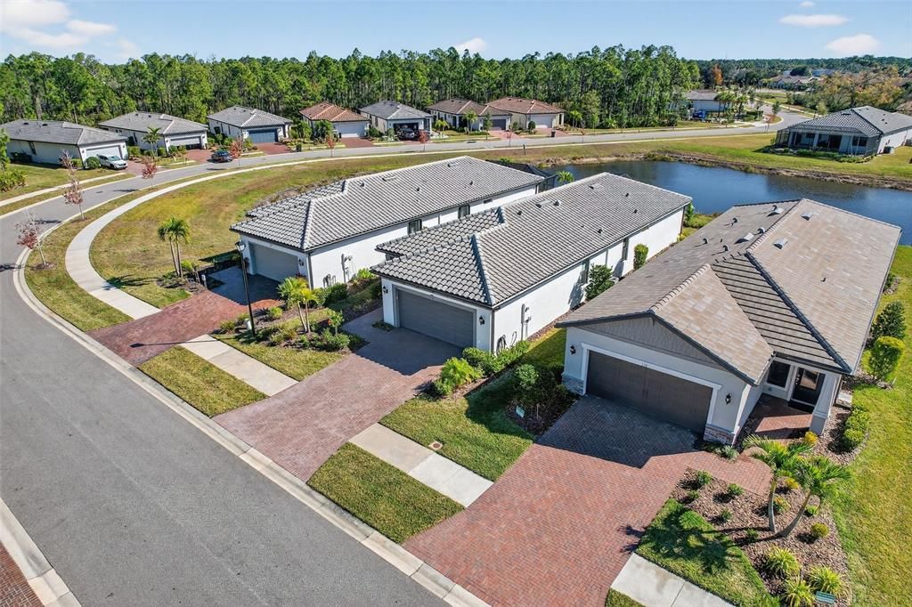 For Sale: $395,000 (2 beds, 2 baths, 1654 Square Feet)