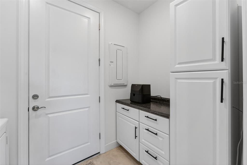 For Sale: $395,000 (2 beds, 2 baths, 1654 Square Feet)