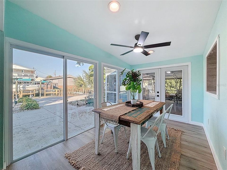 En Venta: $329,975 (3 camas, 2 baños, 1440 Pies cuadrados)