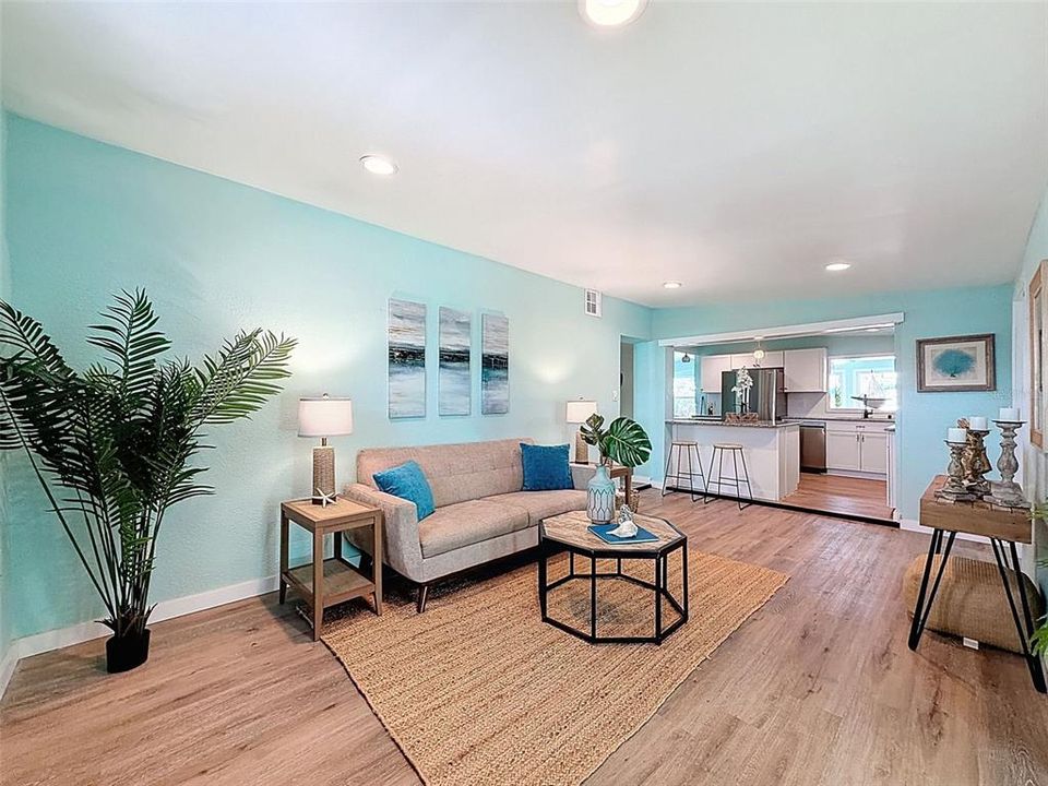 En Venta: $329,975 (3 camas, 2 baños, 1440 Pies cuadrados)