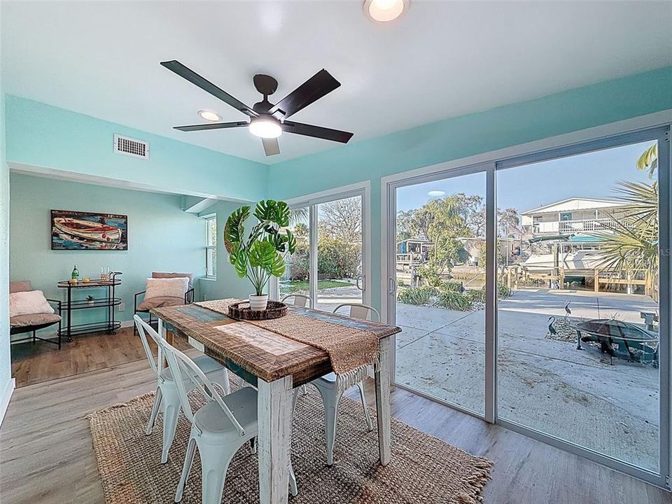 En Venta: $329,975 (3 camas, 2 baños, 1440 Pies cuadrados)