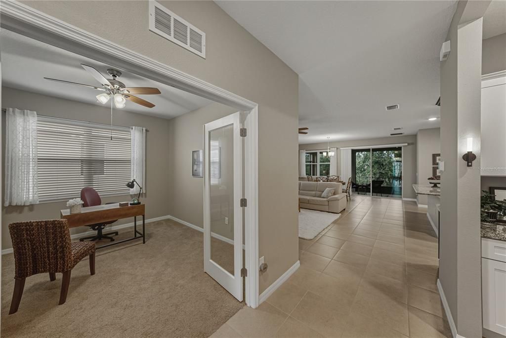 For Sale: $399,000 (2 beds, 2 baths, 1822 Square Feet)