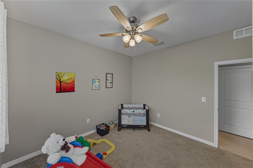 For Sale: $399,000 (2 beds, 2 baths, 1822 Square Feet)