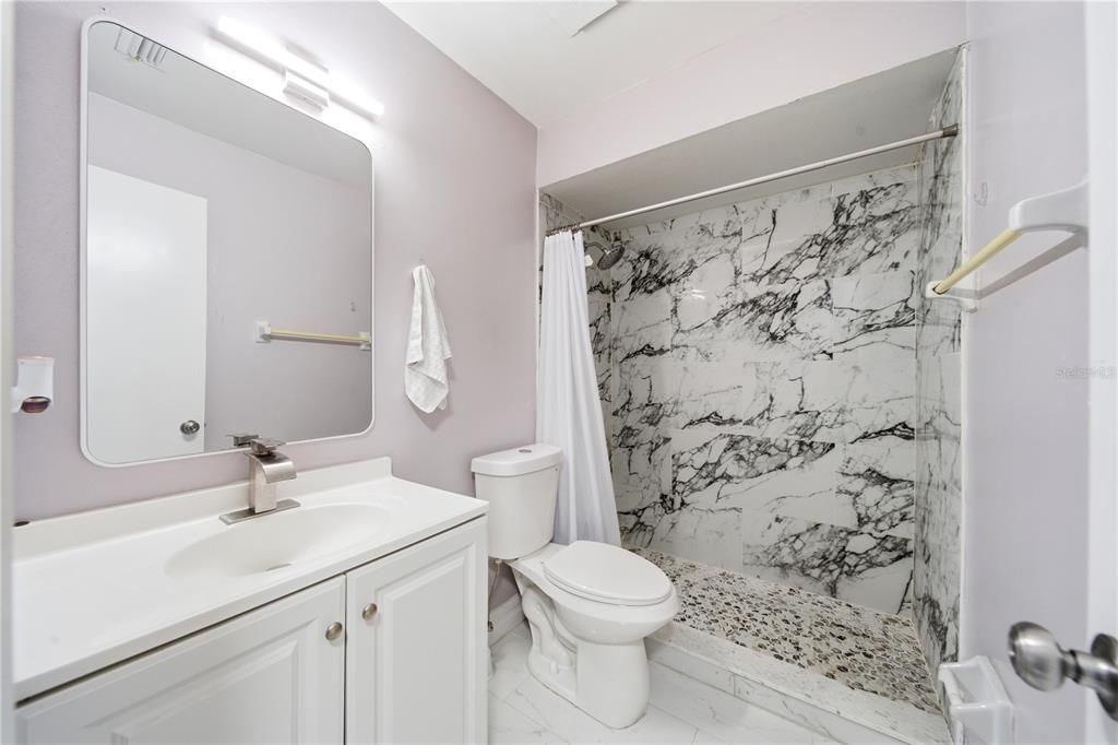 待售: $349,900 (4 贝兹, 2 浴室, 1474 平方英尺)