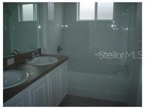 For Rent: $1,850 (3 beds, 2 baths, 1578 Square Feet)