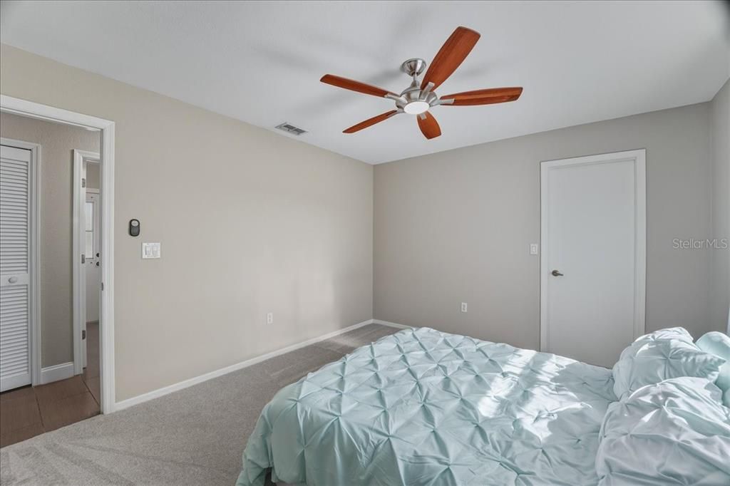 For Sale: $549,000 (3 beds, 2 baths, 2096 Square Feet)