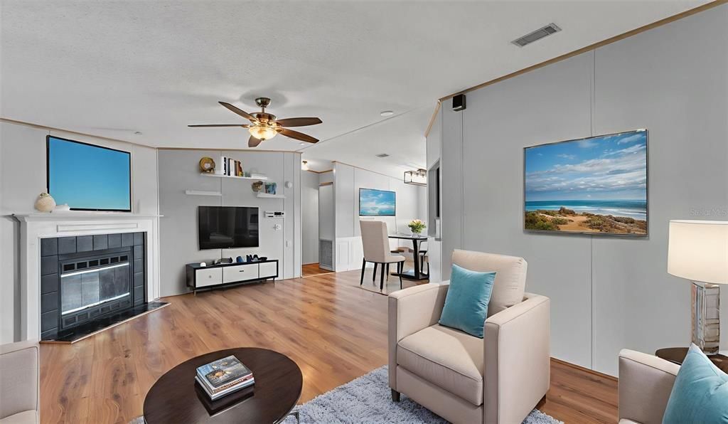 待售: $339,000 (3 贝兹, 2 浴室, 1352 平方英尺)