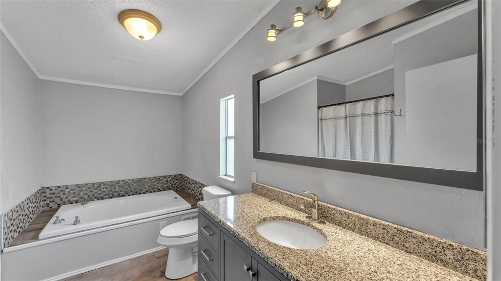 待售: $339,000 (3 贝兹, 2 浴室, 1352 平方英尺)