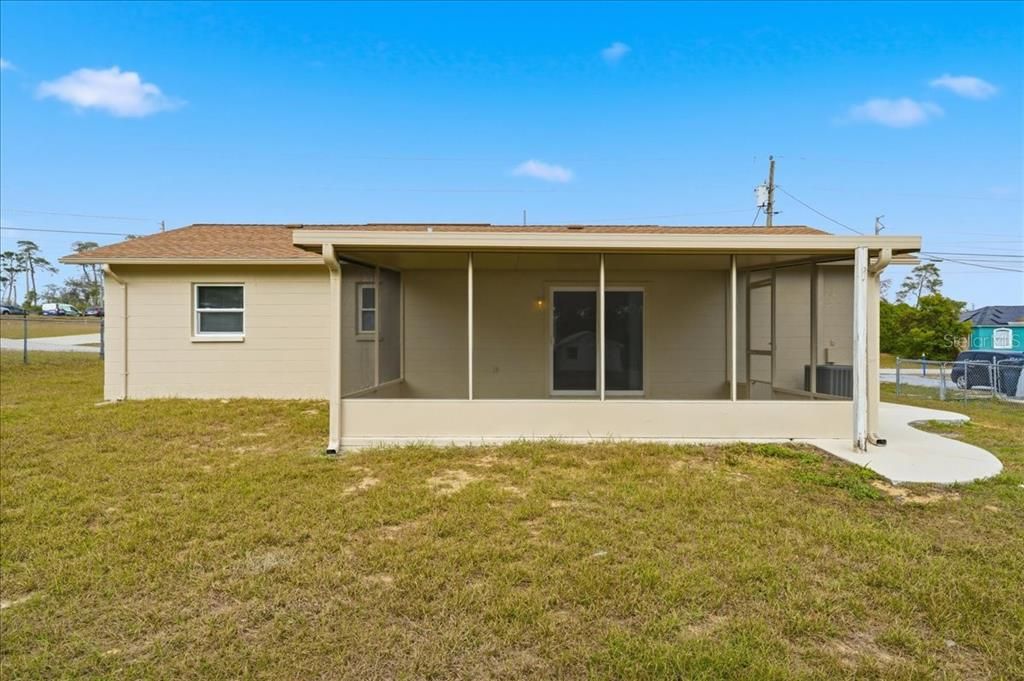 En Venta: $215,500 (2 camas, 1 baños, 1371 Pies cuadrados)