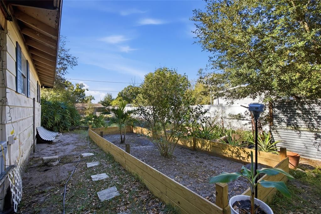 En Venta: $260,000 (2 camas, 1 baños, 988 Pies cuadrados)