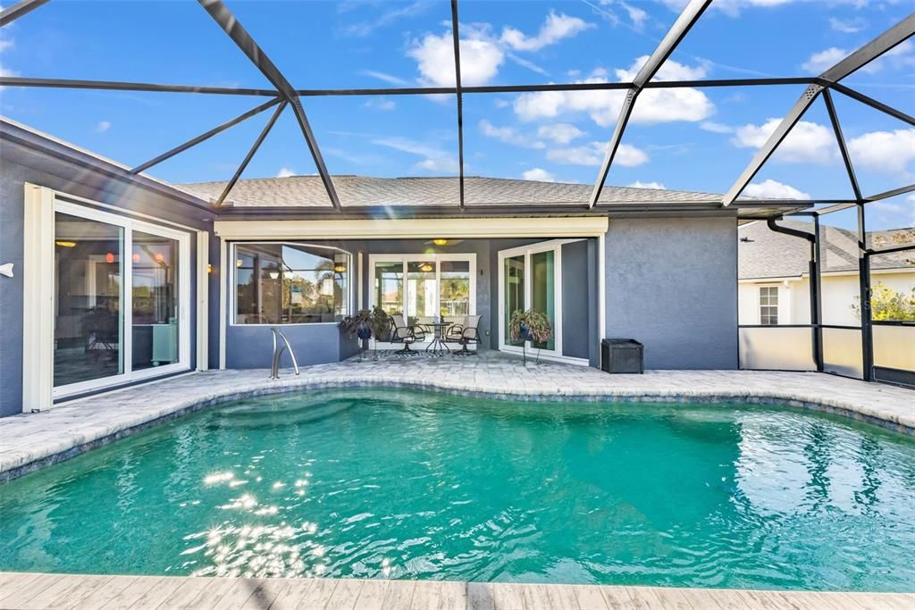 待售: $449,000 (3 贝兹, 2 浴室, 2246 平方英尺)