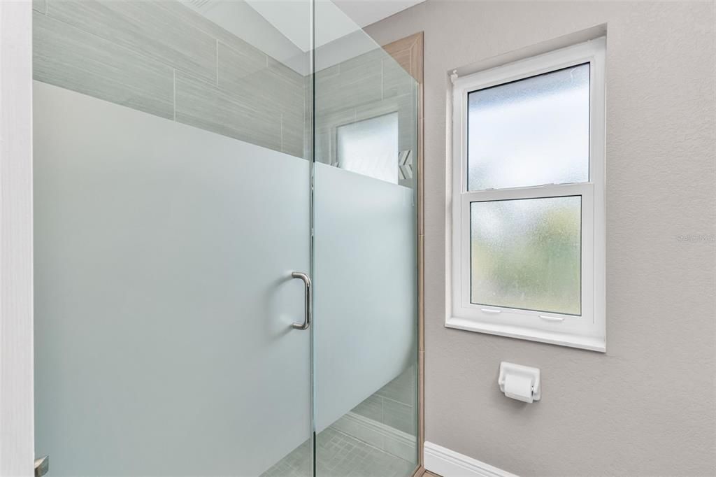 待售: $449,000 (3 贝兹, 2 浴室, 2246 平方英尺)