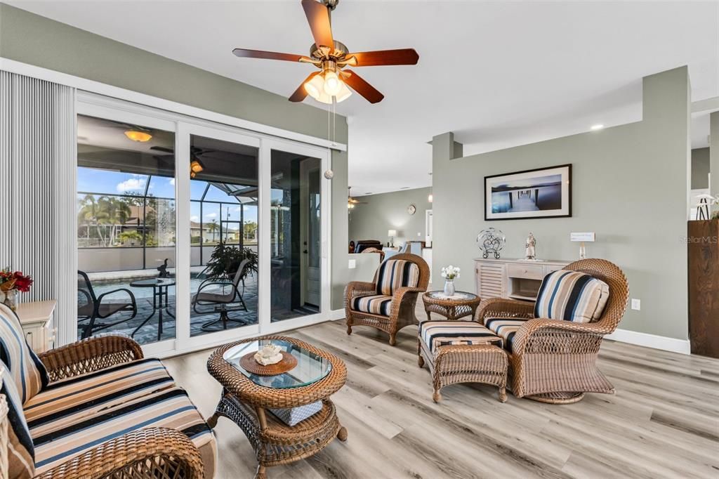 待售: $449,000 (3 贝兹, 2 浴室, 2246 平方英尺)