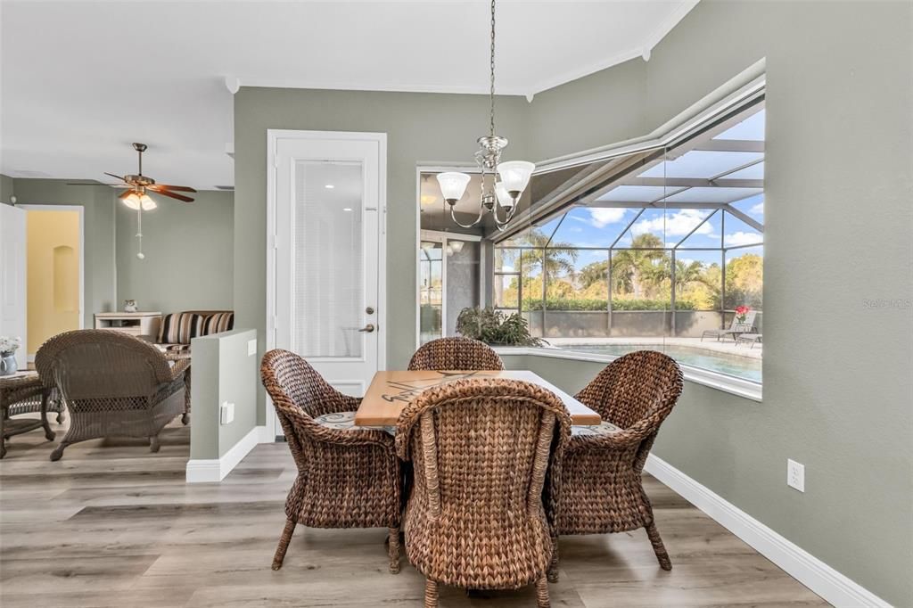 待售: $449,000 (3 贝兹, 2 浴室, 2246 平方英尺)