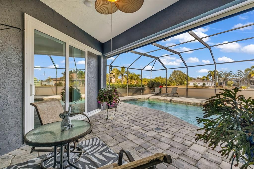 待售: $449,000 (3 贝兹, 2 浴室, 2246 平方英尺)