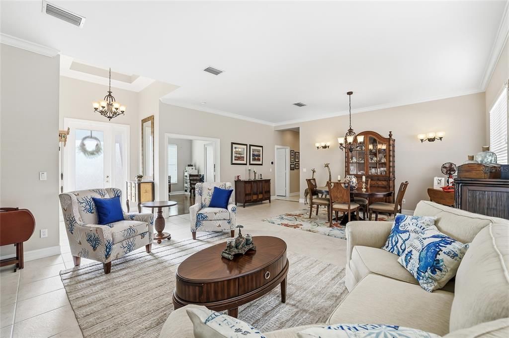 待售: $349,900 (3 贝兹, 2 浴室, 2152 平方英尺)