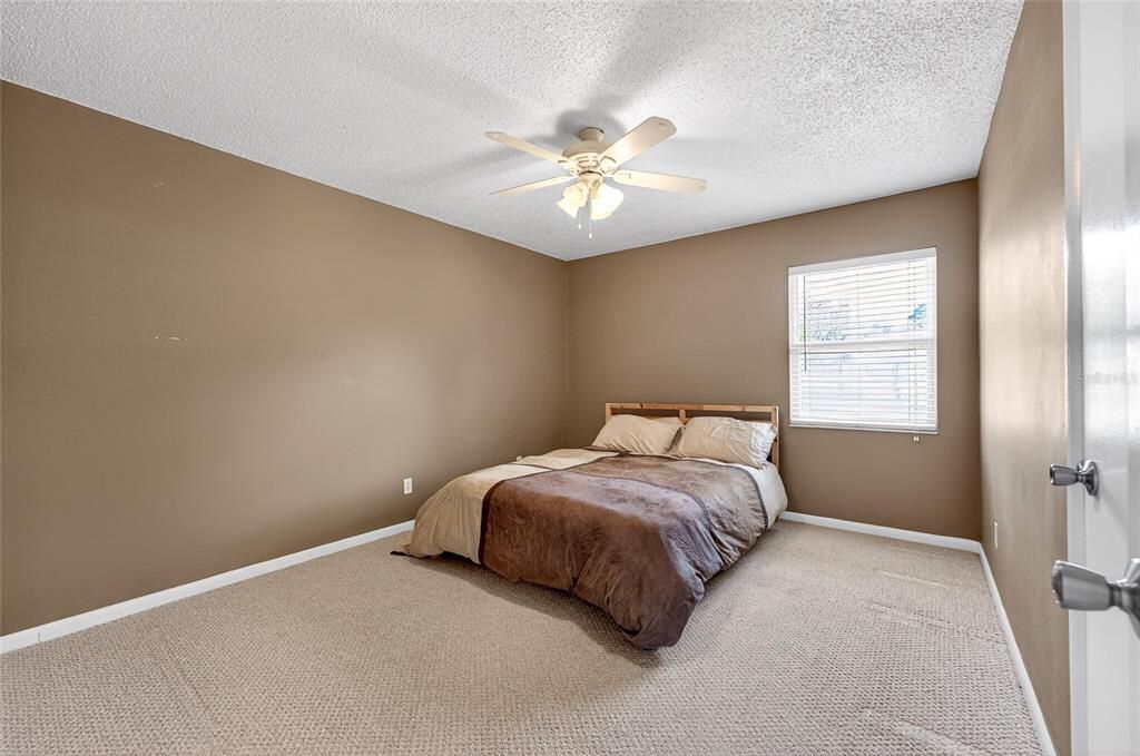 На продажу: $495,000 (4 спален, 2 ванн, 1930 Квадратных фут)