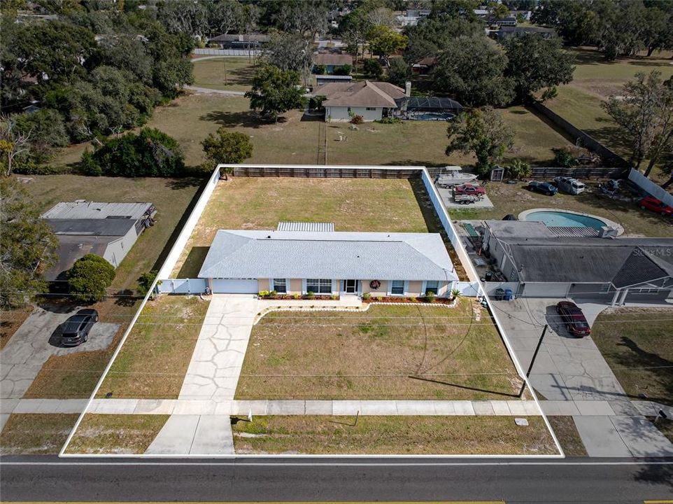 На продажу: $495,000 (4 спален, 2 ванн, 1930 Квадратных фут)