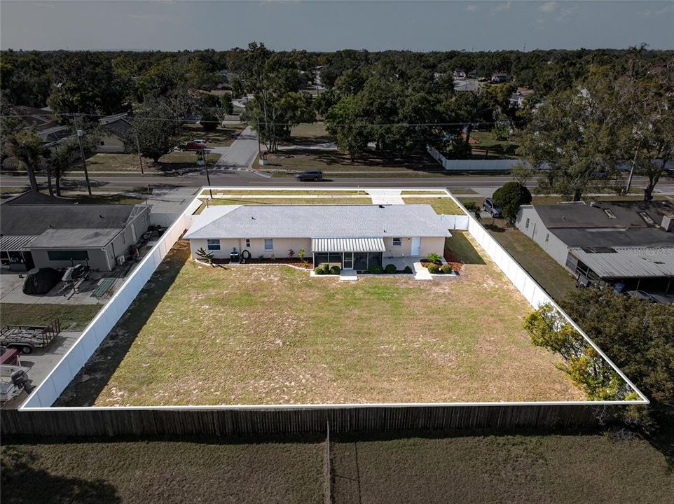 На продажу: $495,000 (4 спален, 2 ванн, 1930 Квадратных фут)