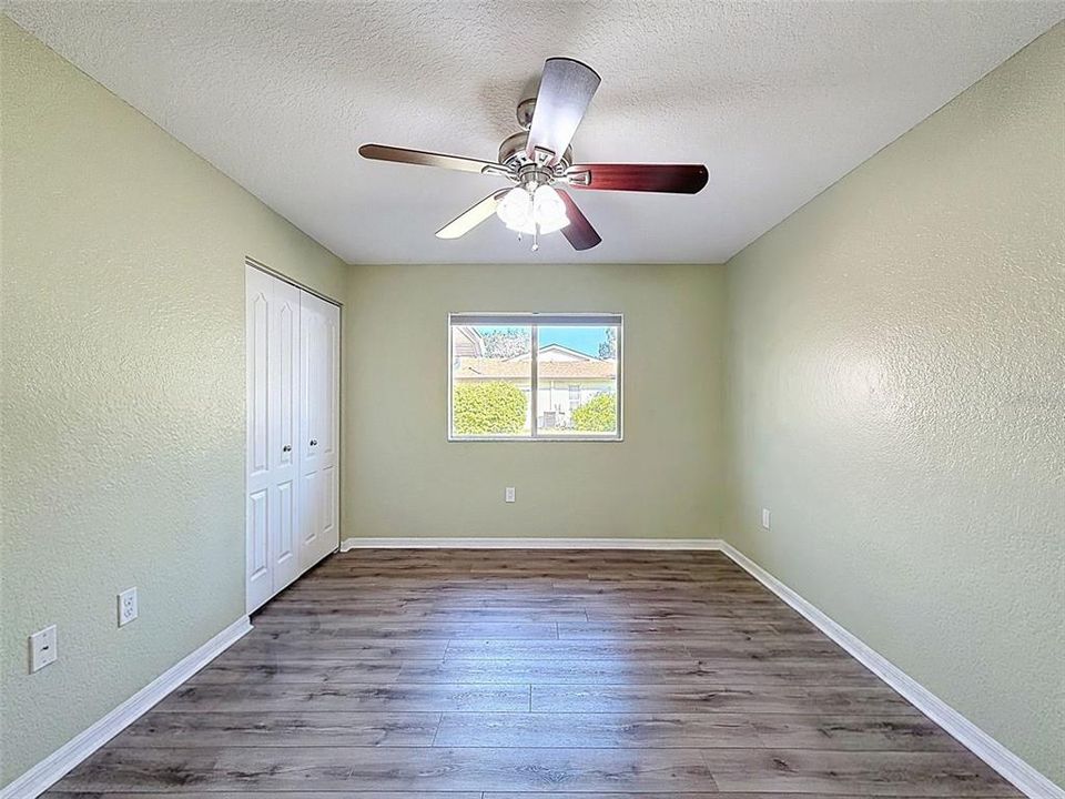 En Venta: $450,000 (3 camas, 2 baños, 2003 Pies cuadrados)