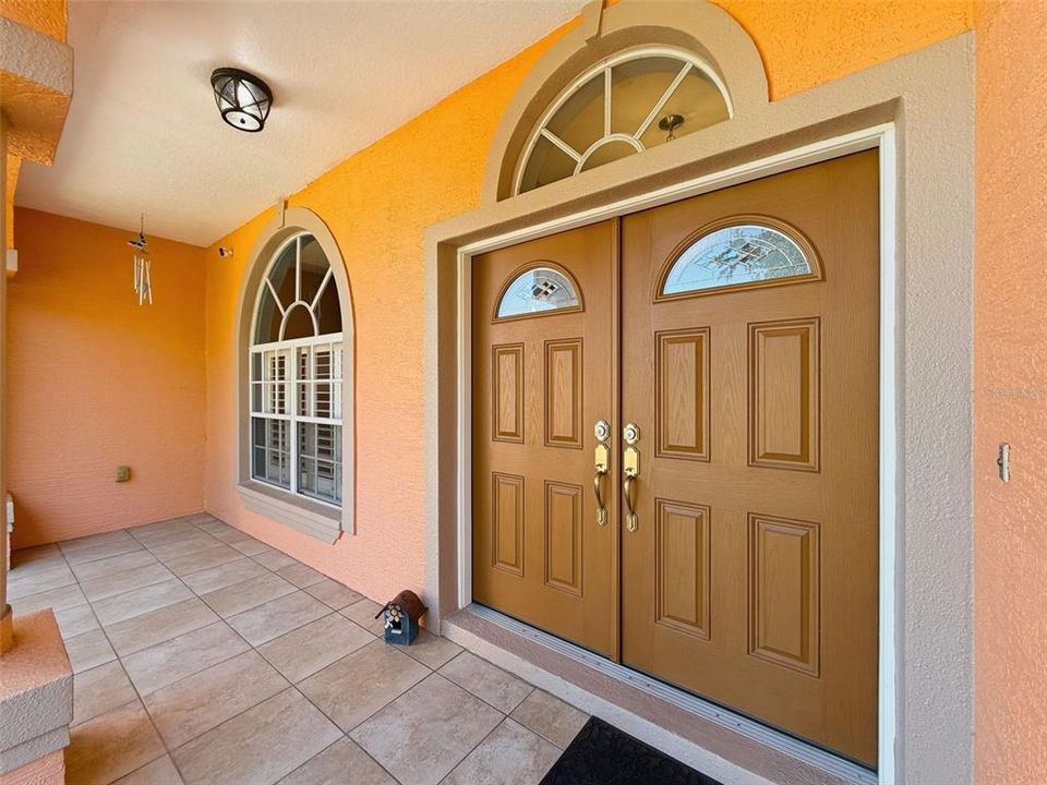 En Venta: $450,000 (3 camas, 2 baños, 2003 Pies cuadrados)