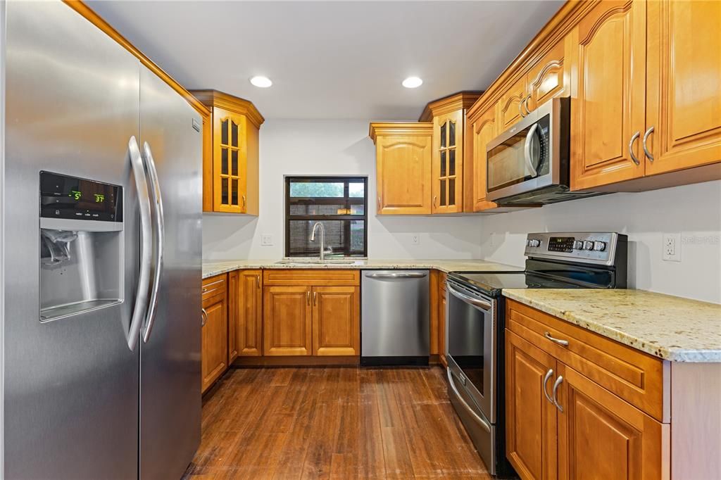 En Renta: $3,295 (3 camas, 2 baños, 1667 Pies cuadrados)