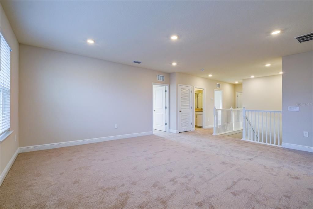 В аренду: $4,200 (4 спален, 3 ванн, 3313 Квадратных фут)