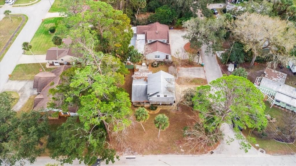 For Sale: $279,900 (3 beds, 2 baths, 1496 Square Feet)