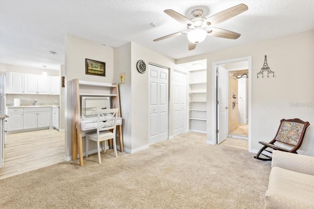 For Sale: $279,900 (3 beds, 2 baths, 1496 Square Feet)