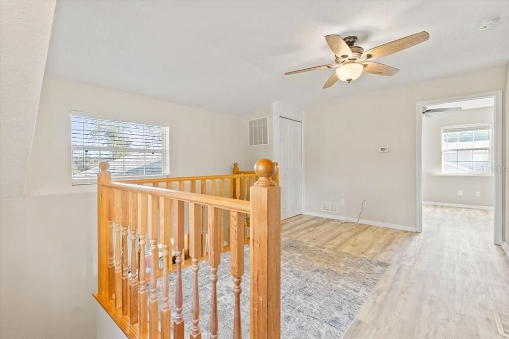 For Sale: $279,900 (3 beds, 2 baths, 1496 Square Feet)