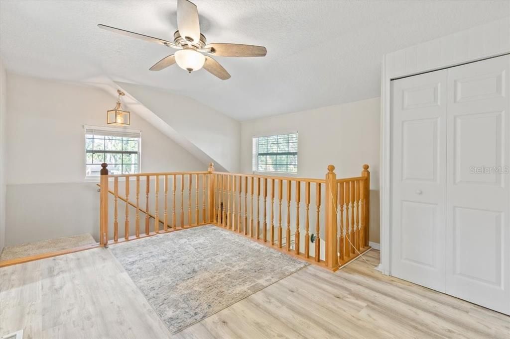 For Sale: $279,900 (3 beds, 2 baths, 1496 Square Feet)