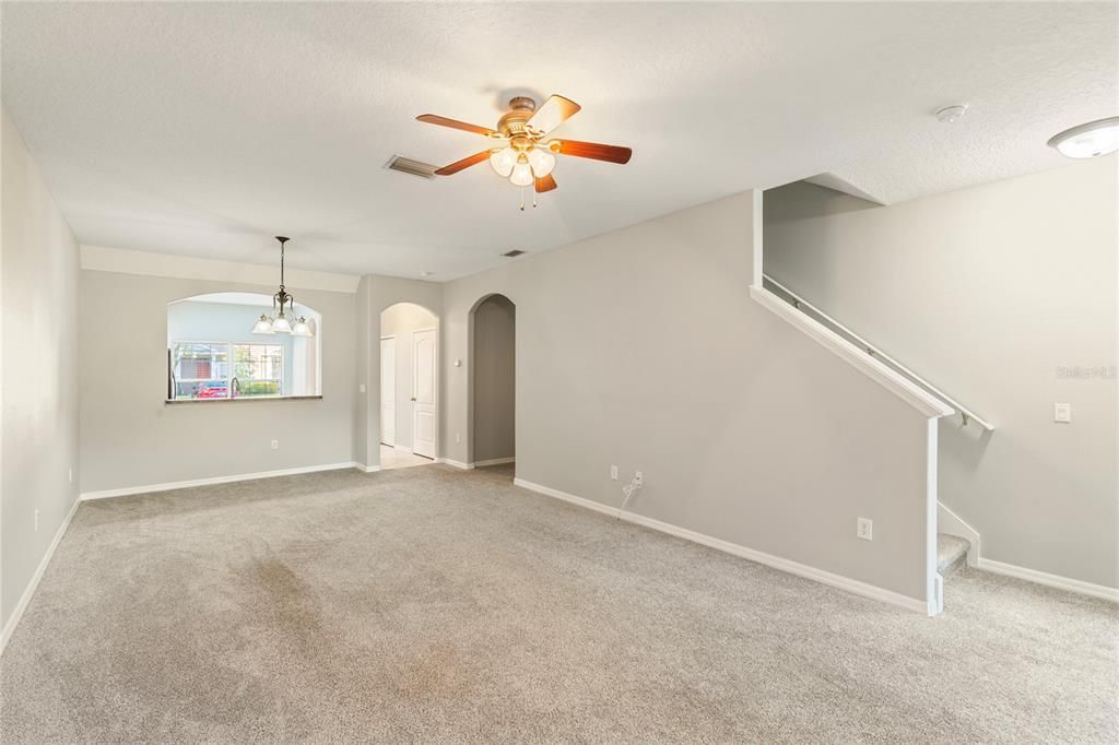 En Venta: $250,000 (2 camas, 2 baños, 1660 Pies cuadrados)