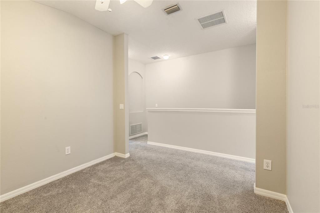 En Venta: $250,000 (2 camas, 2 baños, 1660 Pies cuadrados)