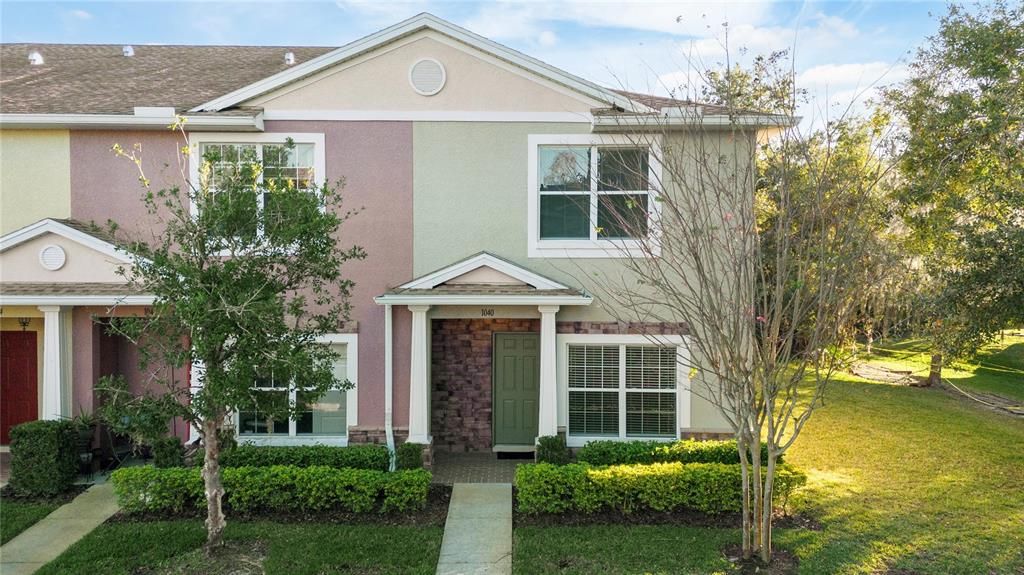 En Venta: $250,000 (2 camas, 2 baños, 1660 Pies cuadrados)