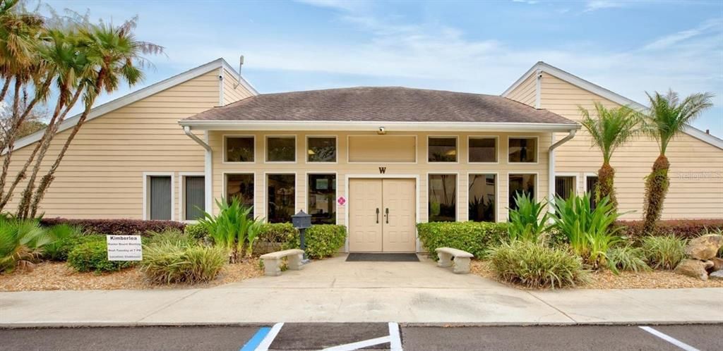 待售: $125,000 (2 贝兹, 2 浴室, 1099 平方英尺)