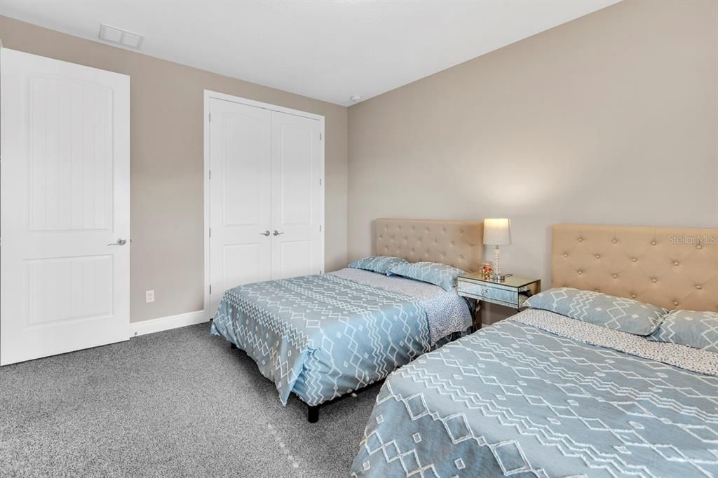 En Venta: $980,000 (6 camas, 5 baños, 4694 Pies cuadrados)