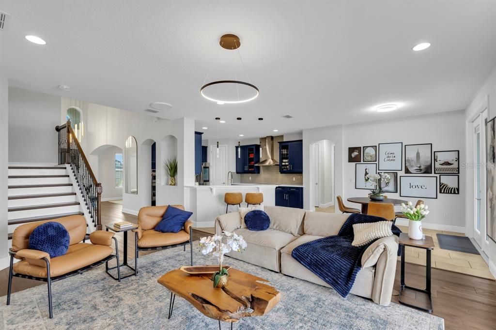 En Venta: $980,000 (6 camas, 5 baños, 4694 Pies cuadrados)