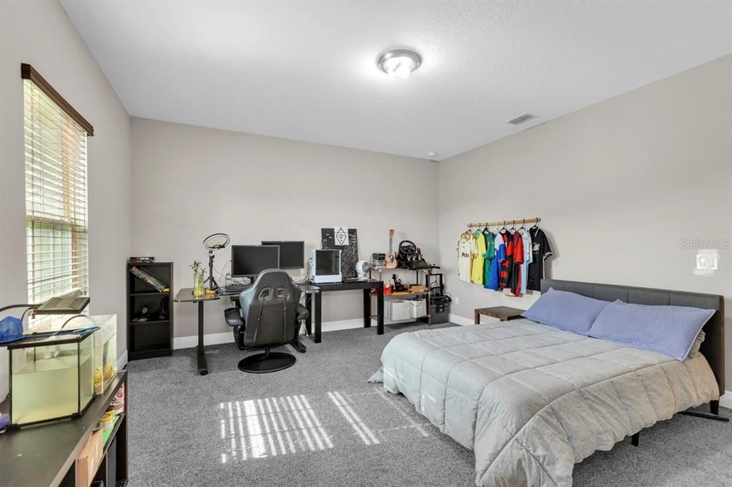 En Venta: $980,000 (6 camas, 5 baños, 4694 Pies cuadrados)