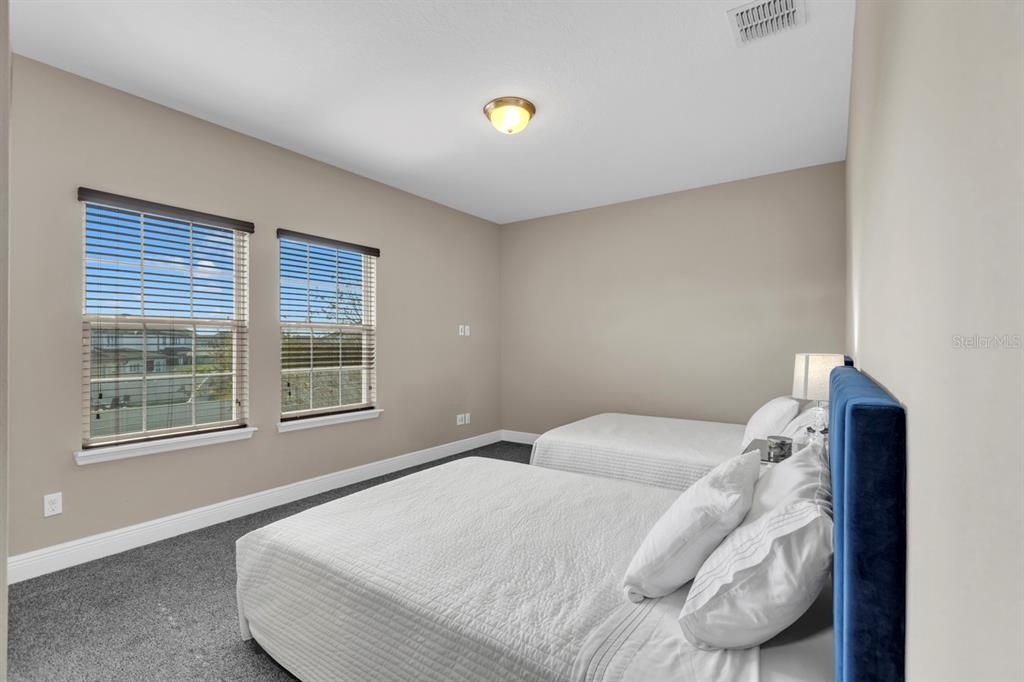 En Venta: $980,000 (6 camas, 5 baños, 4694 Pies cuadrados)